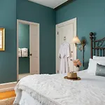 Cornerstone Bed & Breakfast